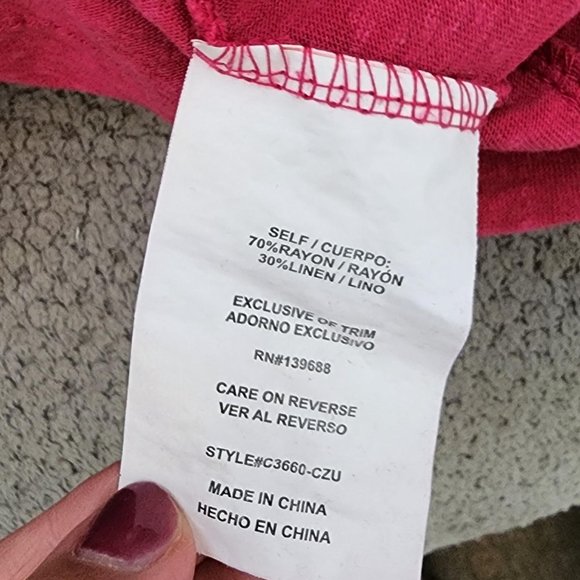 COCO + JAIMESON Hot Pink Blouse | Flare Top with Buttons - Picture 6 of 6